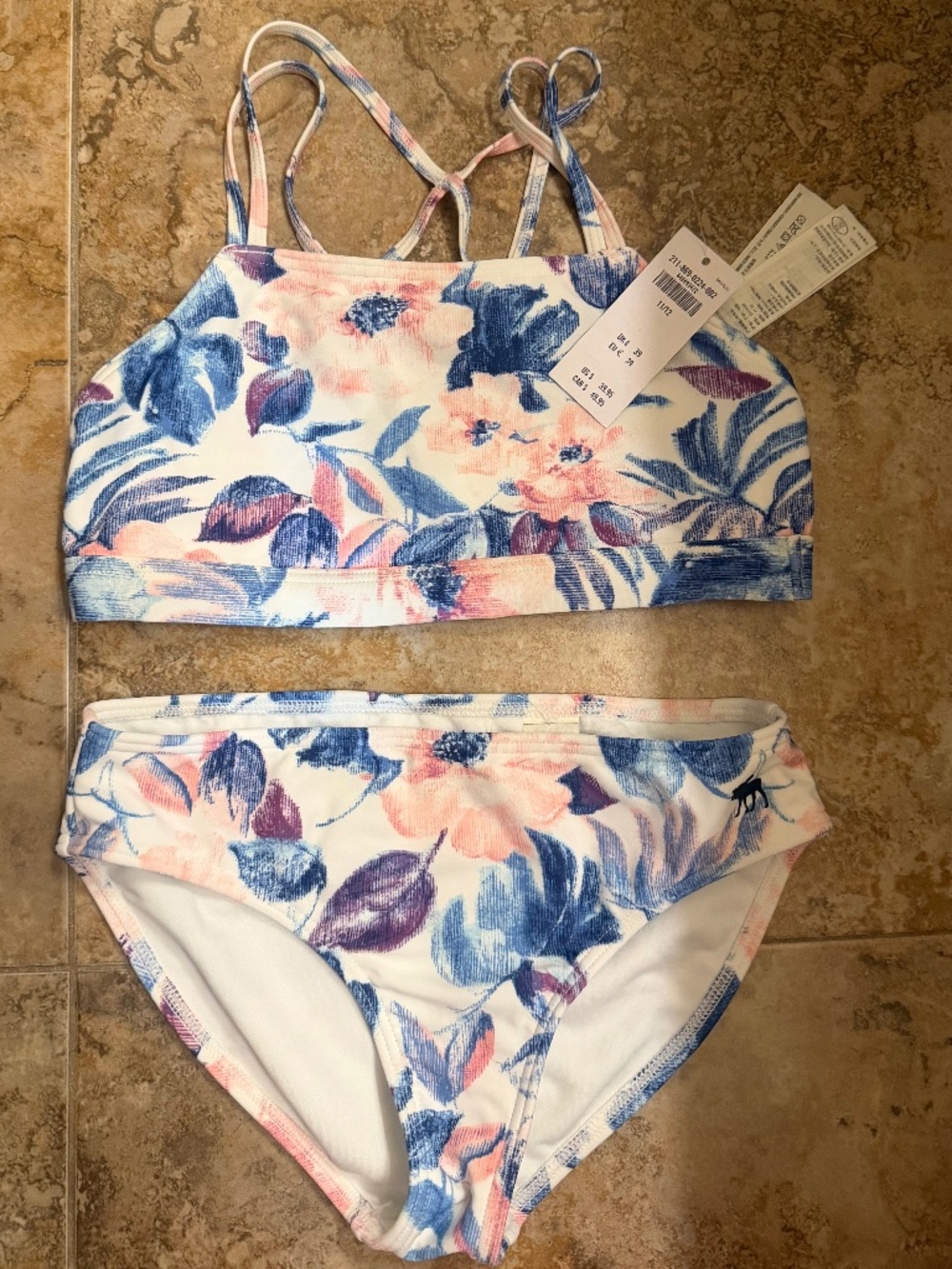 Girls 2 piece swimsuit